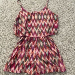 Size S color Romper